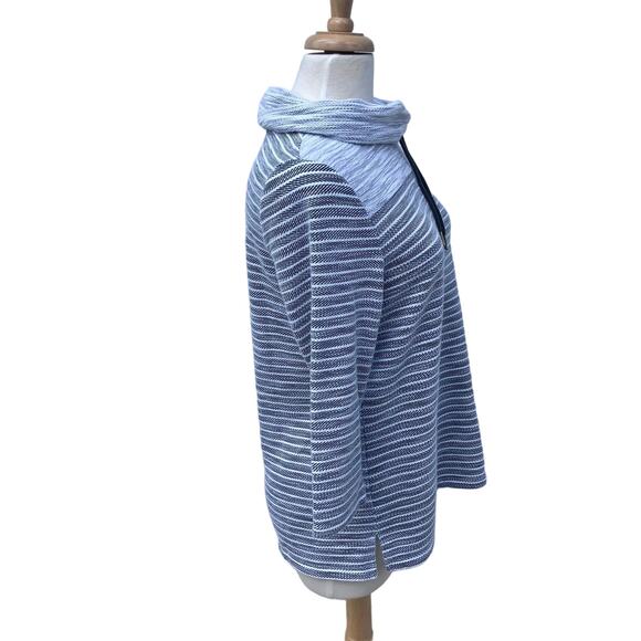 Chico’s Weekend Top Sz 1 Cowl Neck 3/4 Sleeve Sweater Gray Striped Comfort - Picture 3 of 10